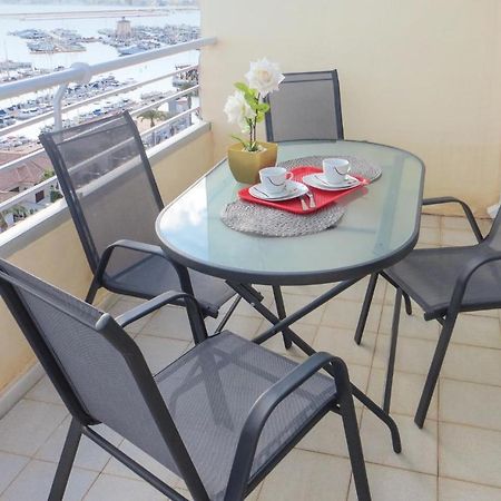 2 Bedroom Stunning Apartment In Торевьиа Экстерьер фото